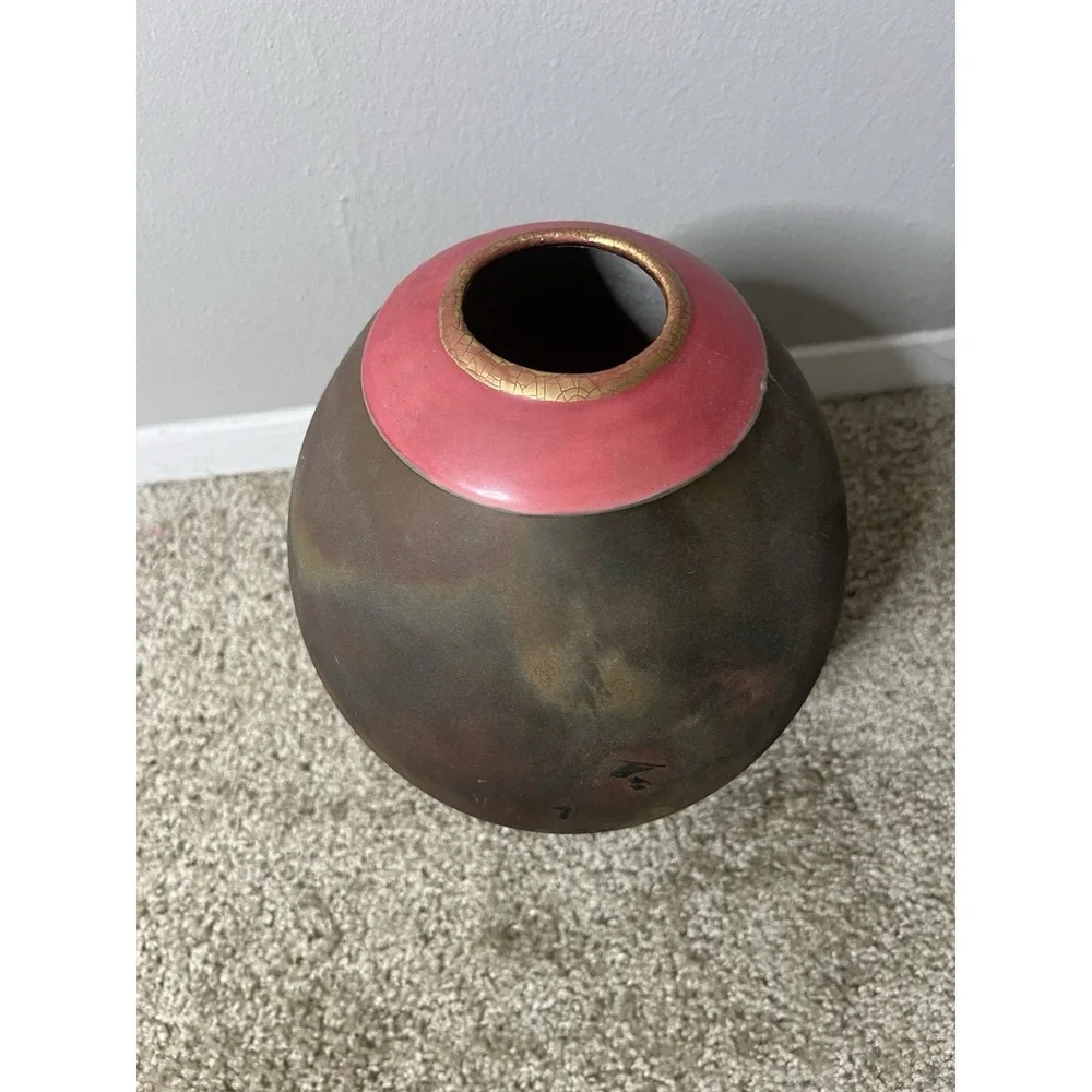VTG. Raku Pottery Vase Signed Iridescent Earth Tone Finish 1998